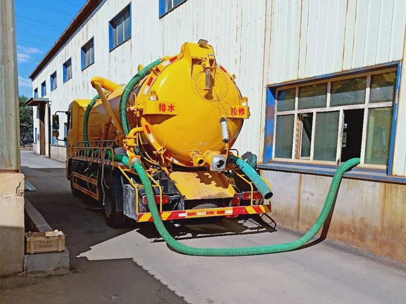 秣陵厂区化粪池清理